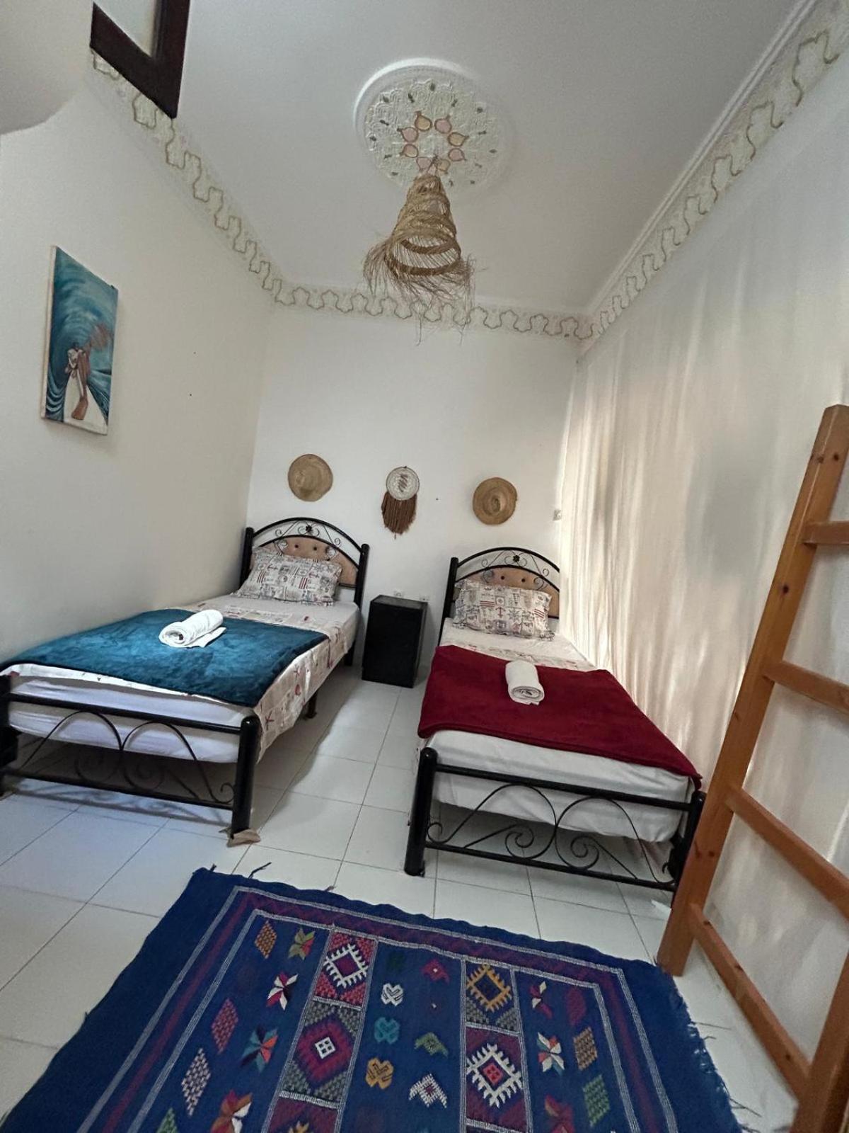 Idriss Tamraght Surfhostel Taghazout Buitenkant foto